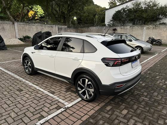 VOLKSWAGEN NIVUS 1.0 200 TSI TOTAL FLEX HIGHLINE AUTOMÁTICO